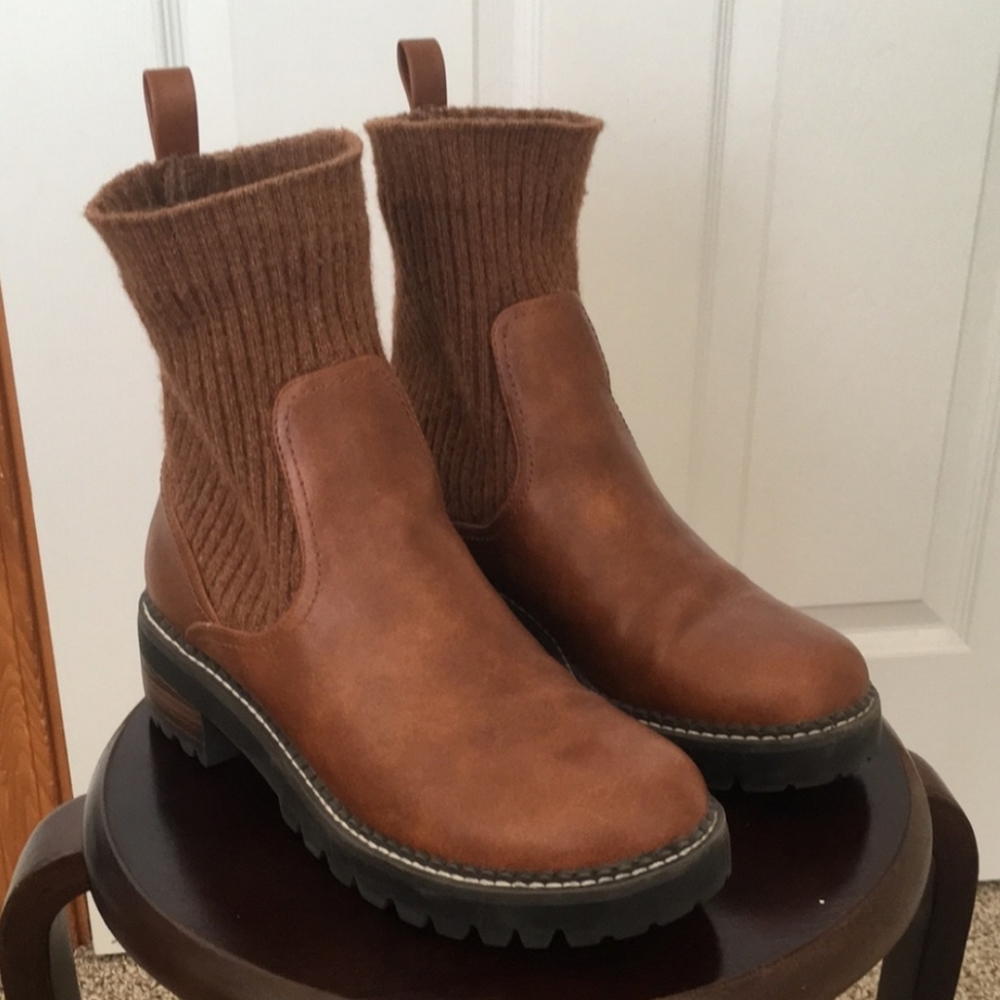 Women's Daphne sock boots